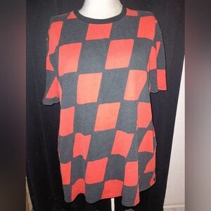 Red and Black Geometric Patterned Shirt